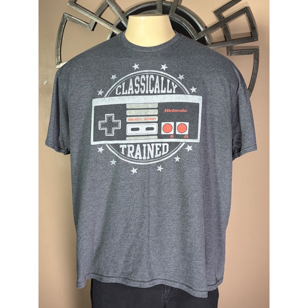 Nintendo Classically Trained NES Controller Graphic T-Shirt Gray Mens 2XL